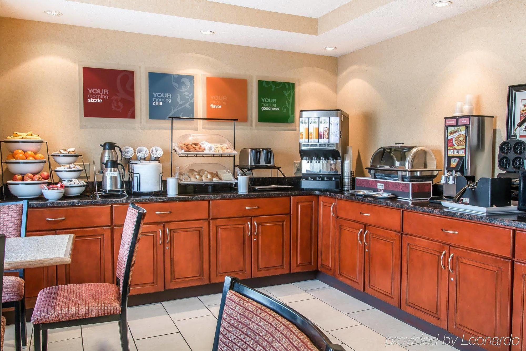 Quality Inn Near Interstate I94 Ню Бъфало Екстериор снимка