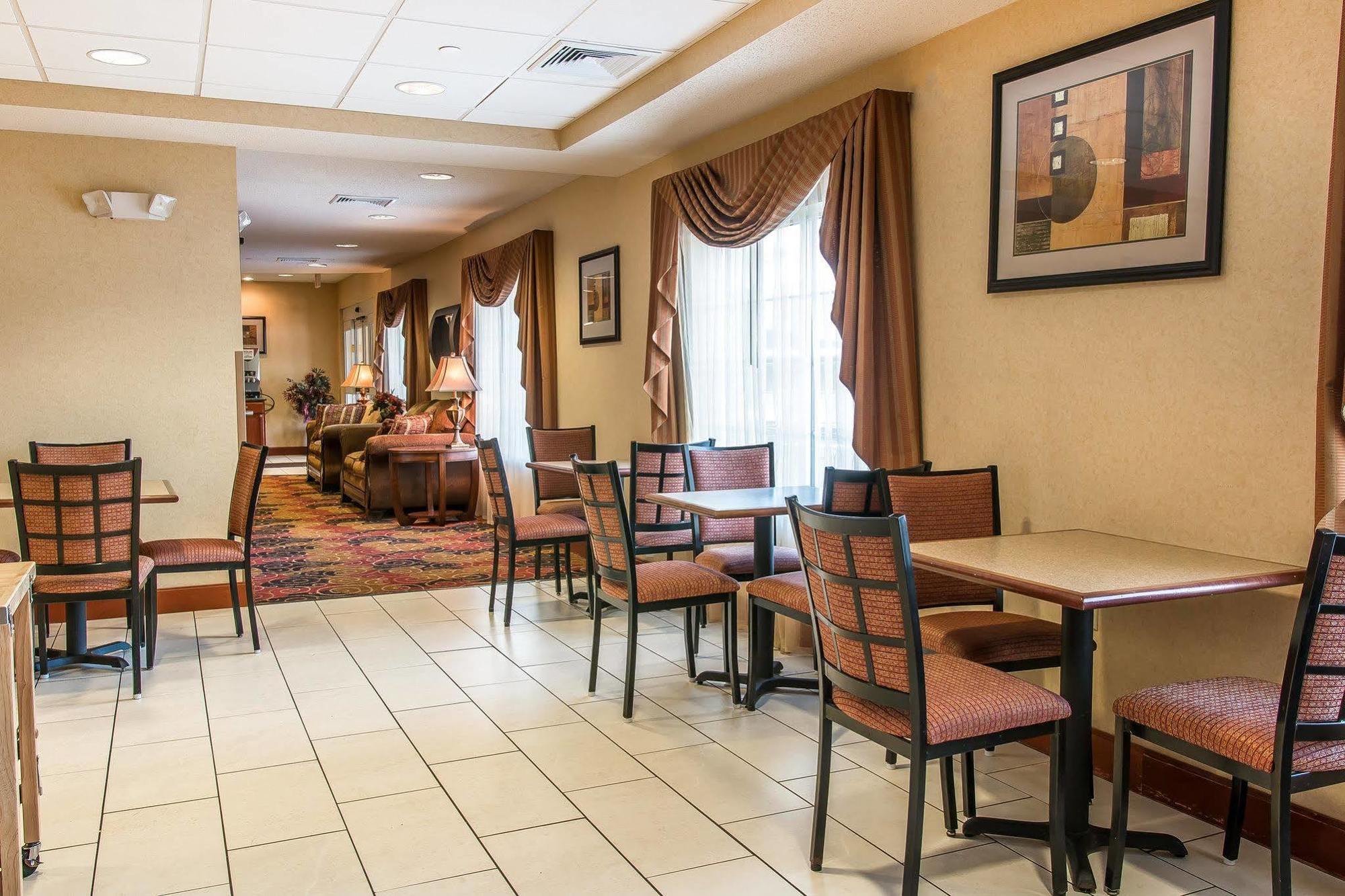 Quality Inn Near Interstate I94 Ню Бъфало Екстериор снимка